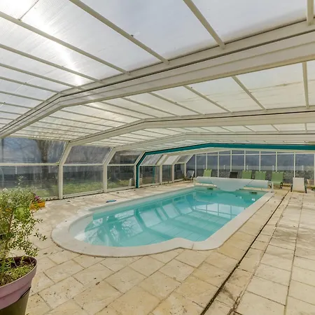 Forfait 18 Avec Salle De Reception Arvillard